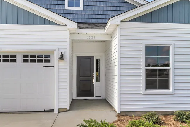 $280,705 | 1925 Deercreek Drive, Manning, SC 29102