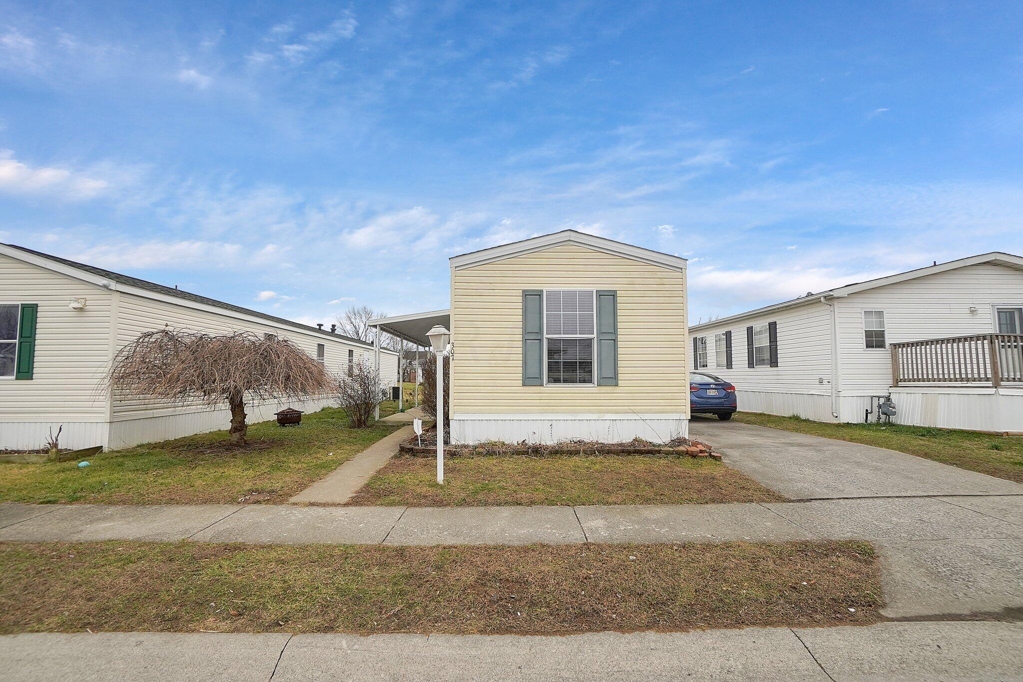 307 Chambersburg Road Columbus, OH 43207 - Photo 2 of 24 2-web-or-mls-307-chambersburg-rd