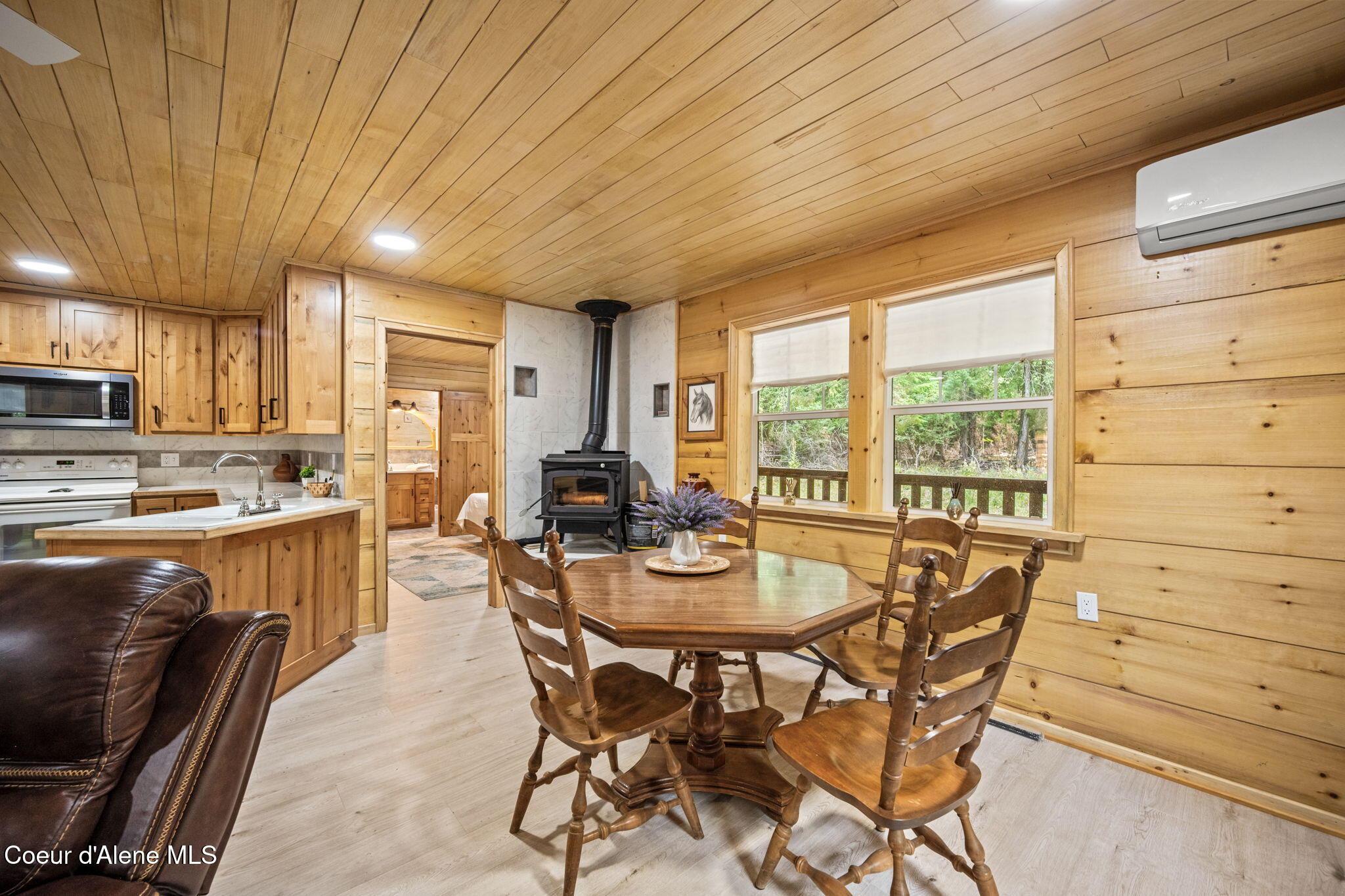 109 East Kamloop Avenue Clark Fork, ID 83811 - Photo 12 of 25 13-web-or-mls-DSC_9913