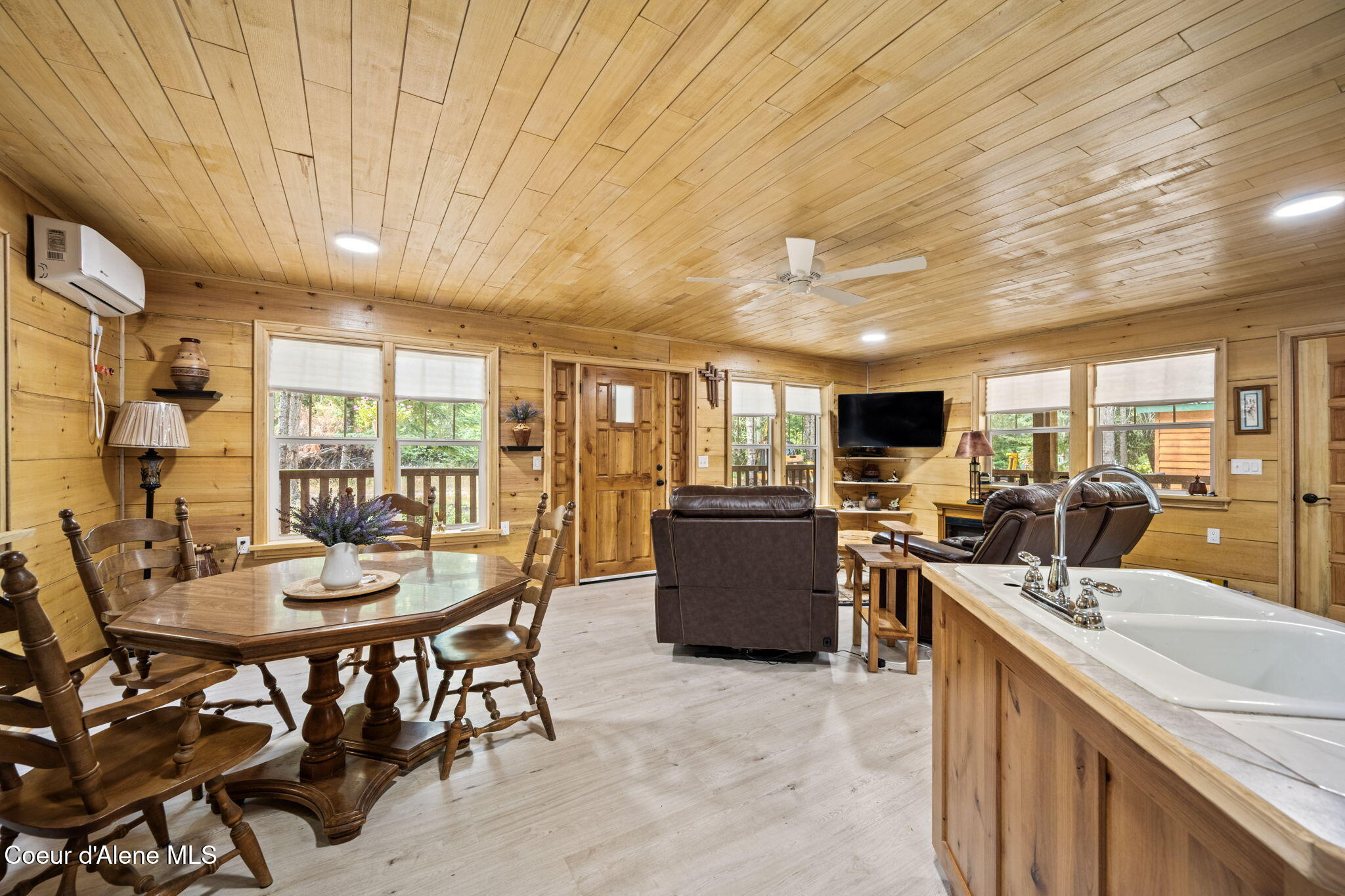 109 East Kamloop Avenue Clark Fork, ID 83811 - Photo 18 of 25 19-web-or-mls-DSC_9942