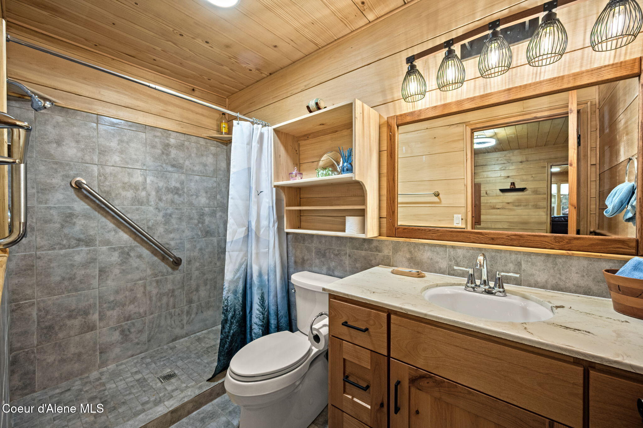 109 East Kamloop Avenue Clark Fork, ID 83811 - Photo 22 of 25 23-web-or-mls-DSC_9961