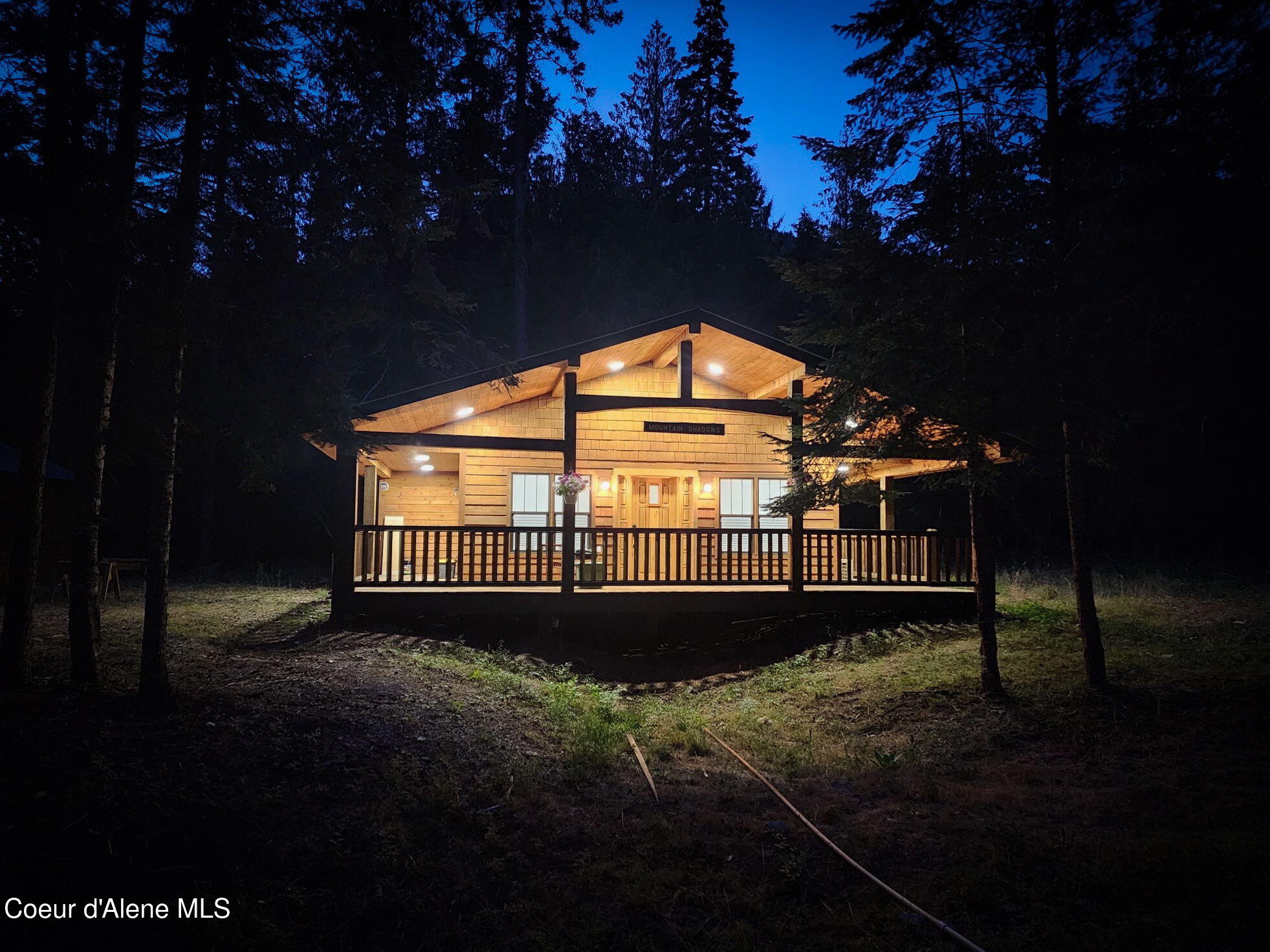 109 East Kamloop Avenue Clark Fork, ID 83811 - Photo 4 of 25 4-web-or-mls-Resized_20250810_203618