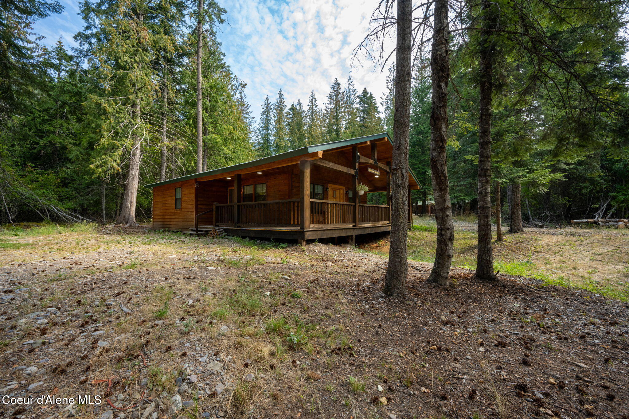 109 East Kamloop Avenue Clark Fork, ID 83811 - Photo 5 of 25 5-web-or-mls-DSC_9865