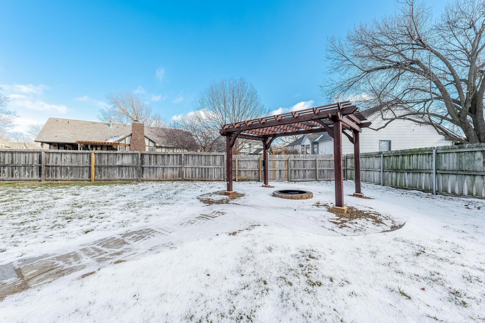 1312 North Covington Circle Wichita, KS 67212 - Photo 32 of 36