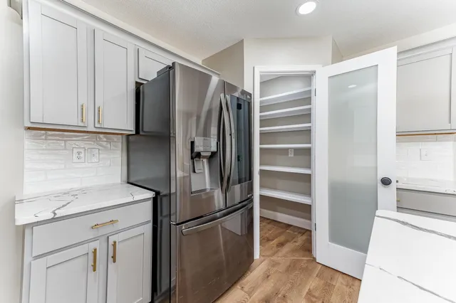 $515,000 | 1312 North Covington Circle, Wichita, KS 67212