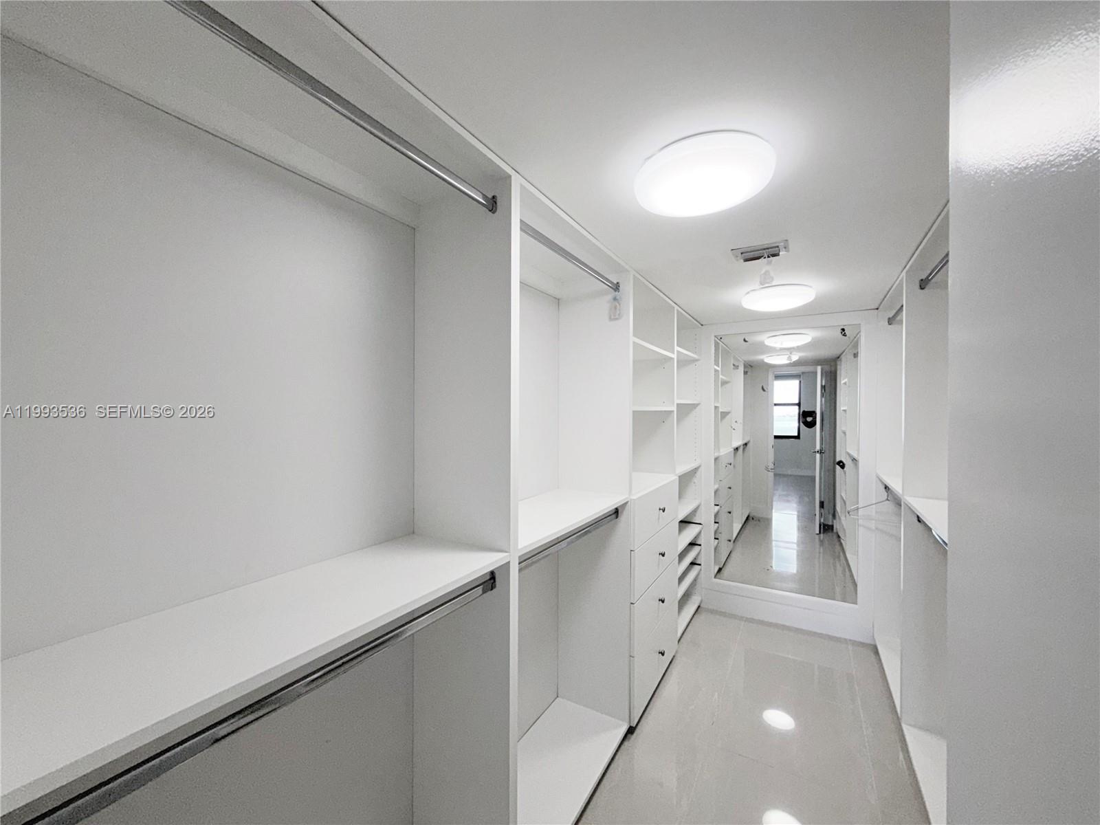 2333 Brickell Avenue, Unit 1407 Miami, FL 33129 - Photo 14 of 38