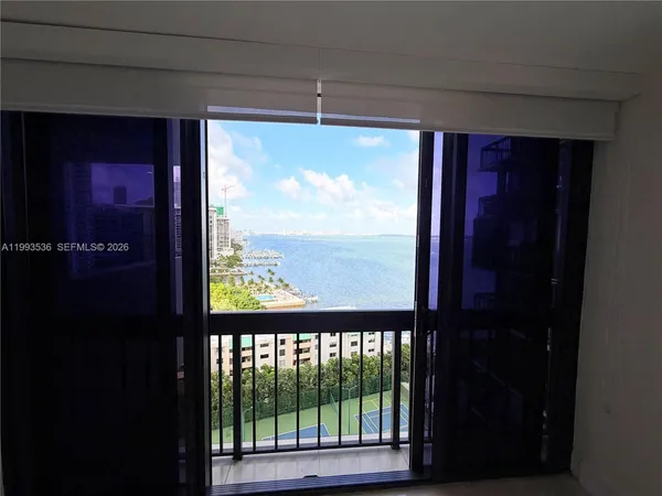 $4,400 | 2333 Brickell Avenue, Unit 1407, Miami, FL 33129