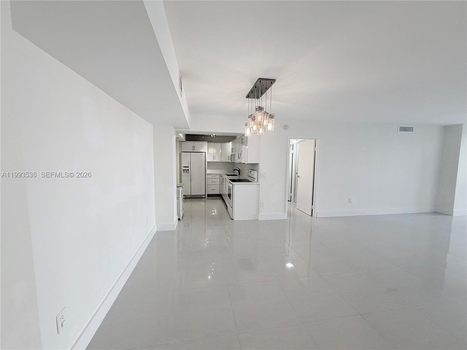 2333 Brickell Avenue, Unit 1407 Miami, FL 33129 - Photo 2 of 38
