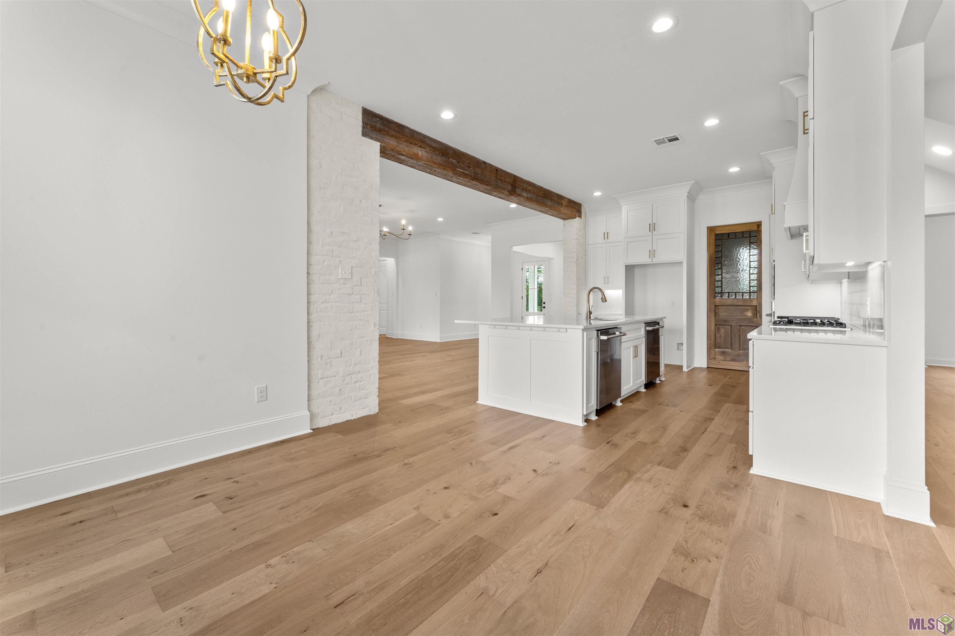 9053 Hillon Hood Road Denham Springs, LA 70726 - Photo 14 of 51 Antique Reclaimed PANTRY door from New Orleans