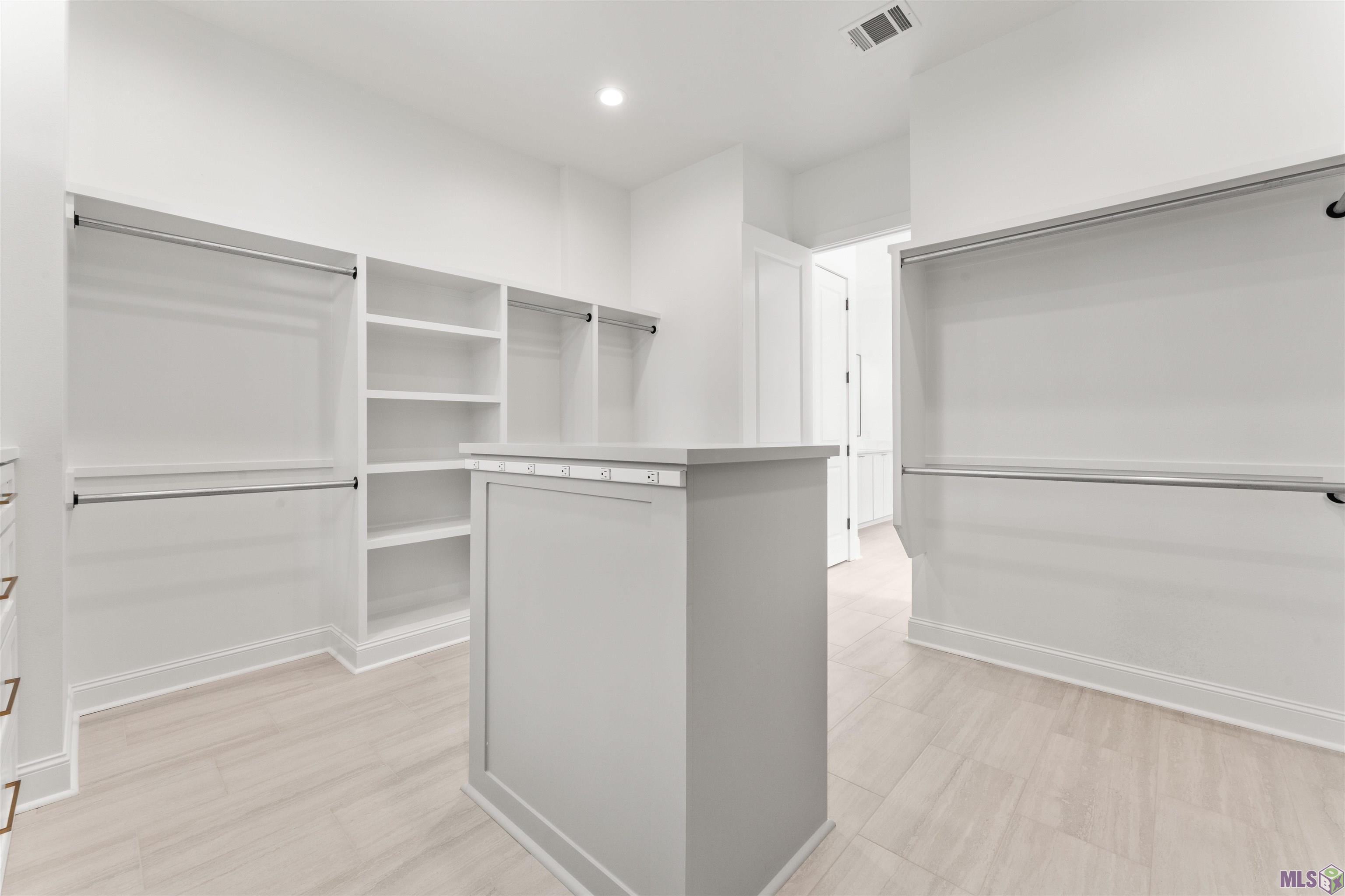 9053 Hillon Hood Road Denham Springs, LA 70726 - Photo 29 of 51