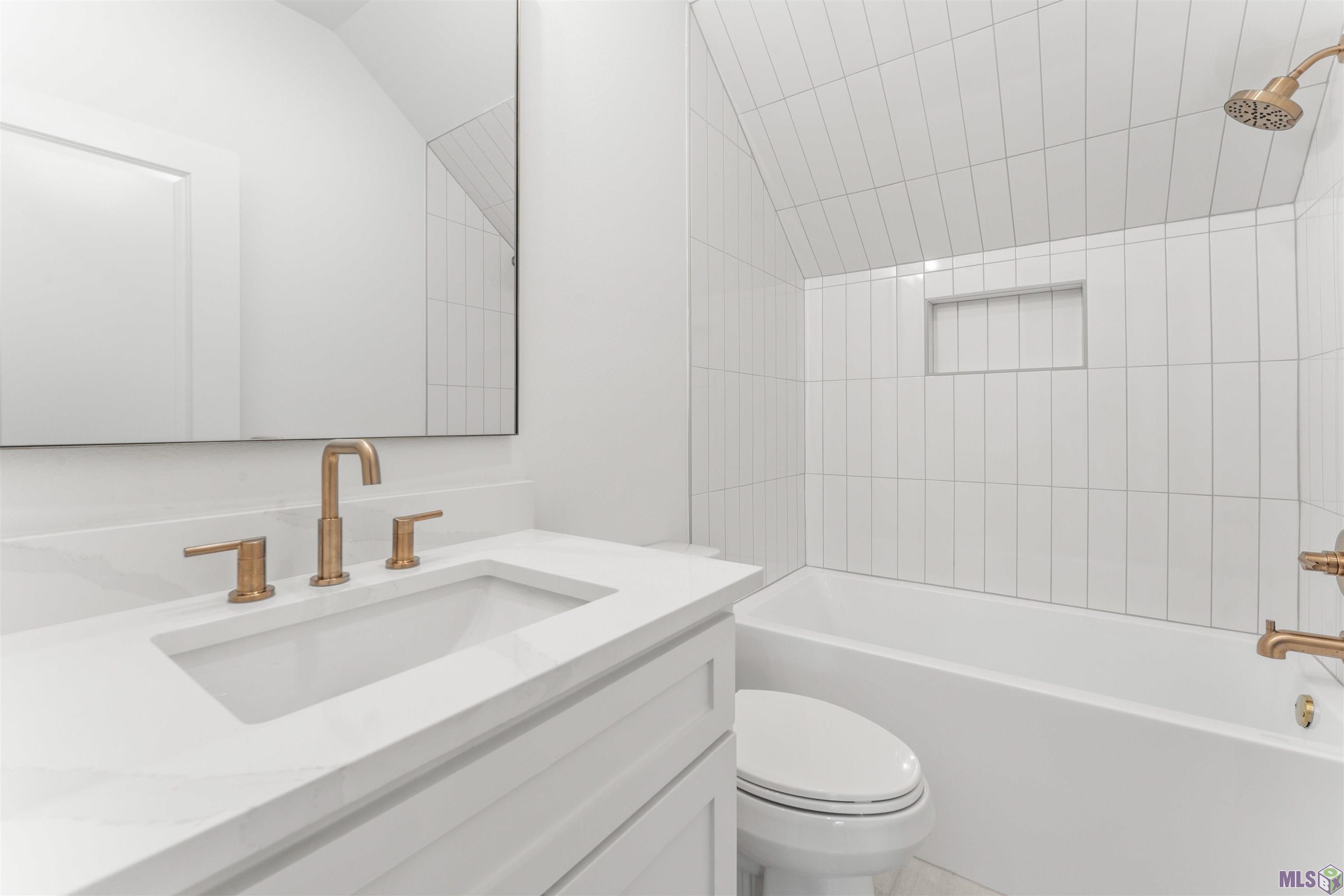 9053 Hillon Hood Road Denham Springs, LA 70726 - Photo 38 of 51