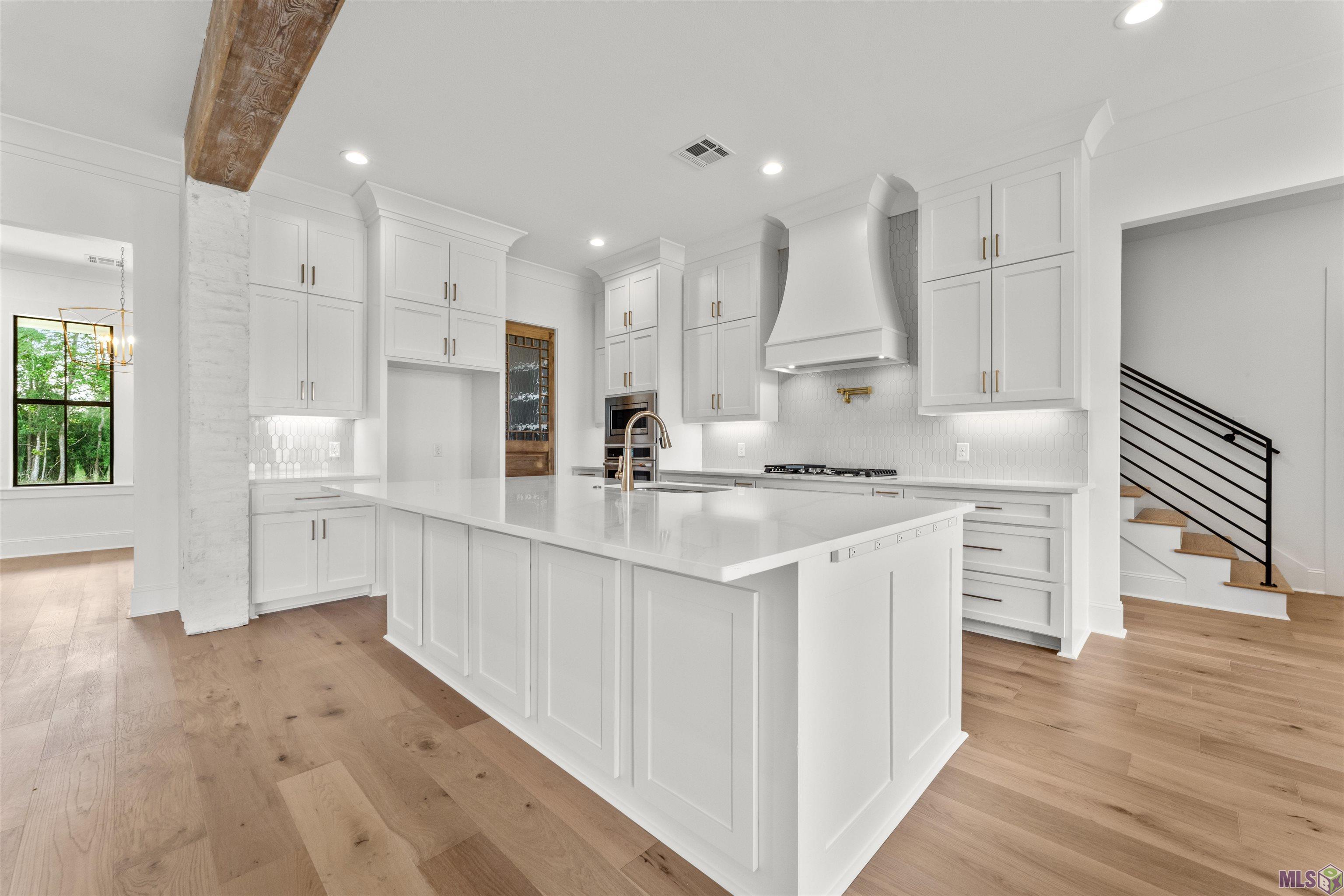 9053 Hillon Hood Road Denham Springs, LA 70726 - Photo 9 of 51