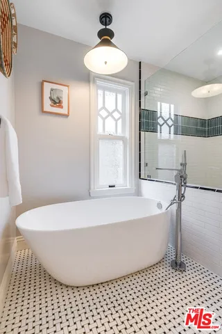 $3,095,000 | 4359 Clybourn Avenue, Toluca Lake, CA 91602