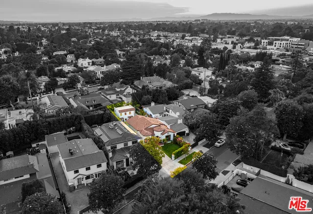 $3,095,000 | 4359 Clybourn Avenue, Toluca Lake, CA 91602