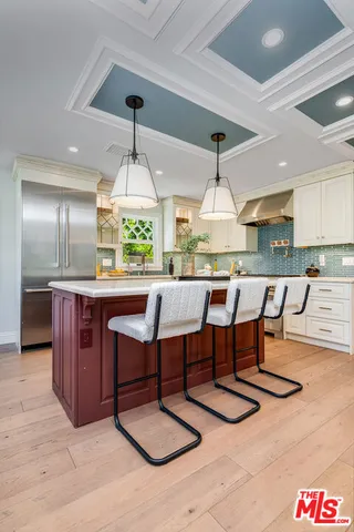 $3,095,000 | 4359 Clybourn Avenue, Toluca Lake, CA 91602