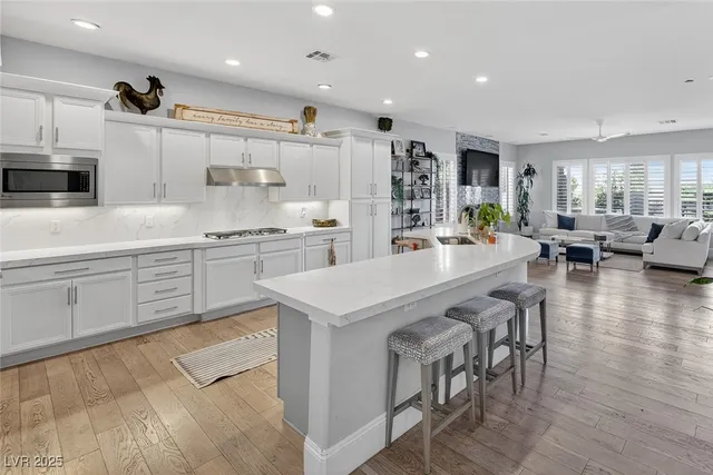 $3,250,000 | 2068 Orchard Mist Street, Las Vegas, NV 89135