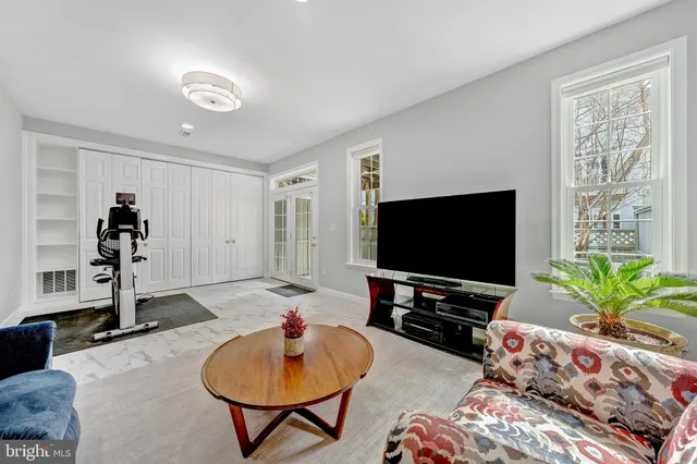 $1,125,000 | 1916 Logan Manor Drive, Reston, VA 20190