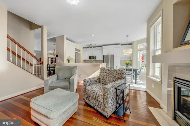 $1,125,000 | 1916 Logan Manor Drive, Reston, VA 20190