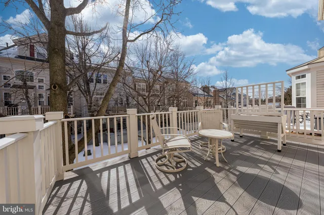 $1,125,000 | 1916 Logan Manor Drive, Reston, VA 20190