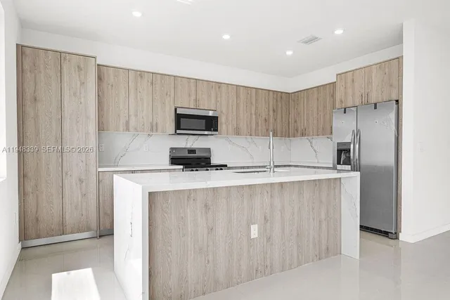 $4,540 | 22425 Southwest 125th Avenue, Unit 19A, Miami, FL 33170