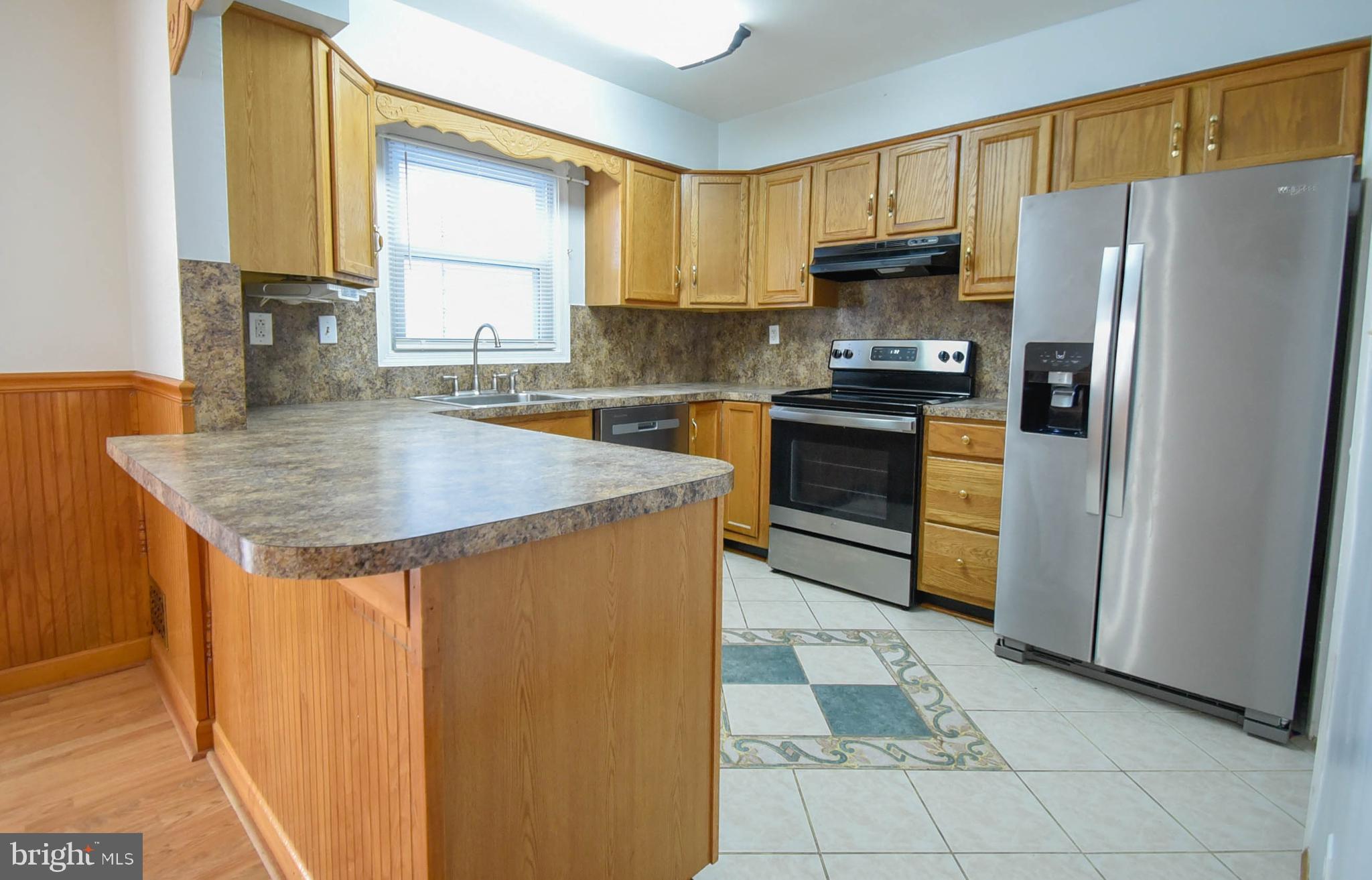 12105 Pheasant Run Drive Laurel, MD 20708 - Photo 3 of 26 Kitchen