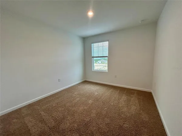 $2,000 | 165 Rainwood Street, Groveland, FL 34715