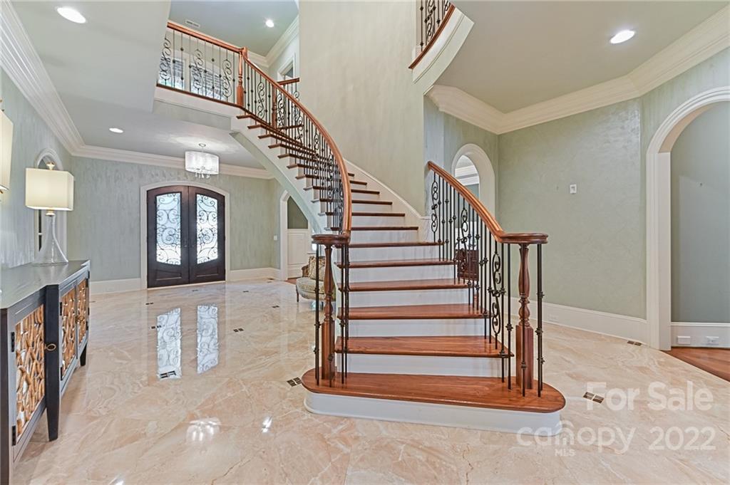 1951 Harris Road Charlotte, NC 28211 - Photo 18 of 35 a view of entryway and hall