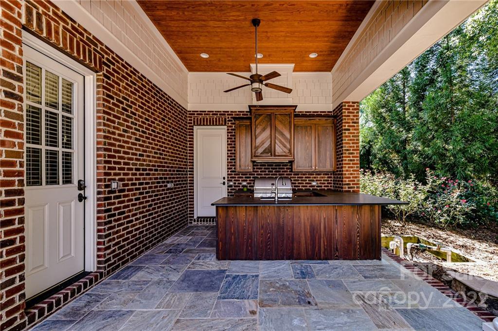 1951 Harris Road Charlotte, NC 28211 - Photo 31 of 35