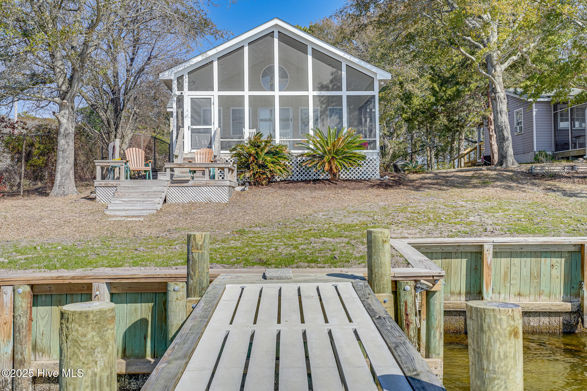 135 Minnesott Beach Road Minnesott Beach, NC 28510 - Photo 24 of 35 135 Minnesott Beach Rd _ Exterior (18 of
