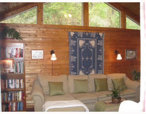 3993 Remaley Road Murrysville, PA 15668 - Photo 3 of 18 Den/Family/Great Room.