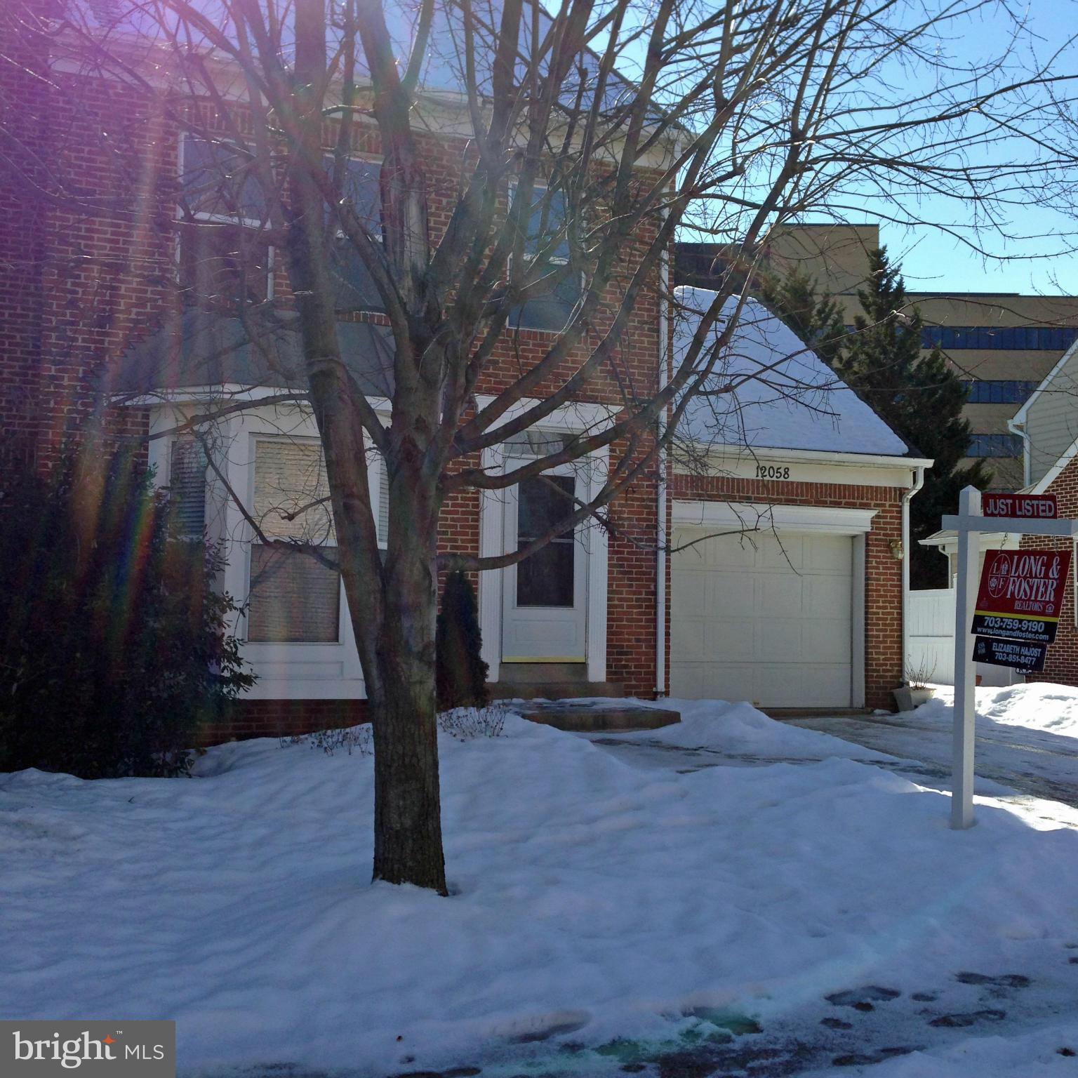 12058 Edgemere Circle Reston, VA 20190 - Photo 1 of 28 Exterior (Front)