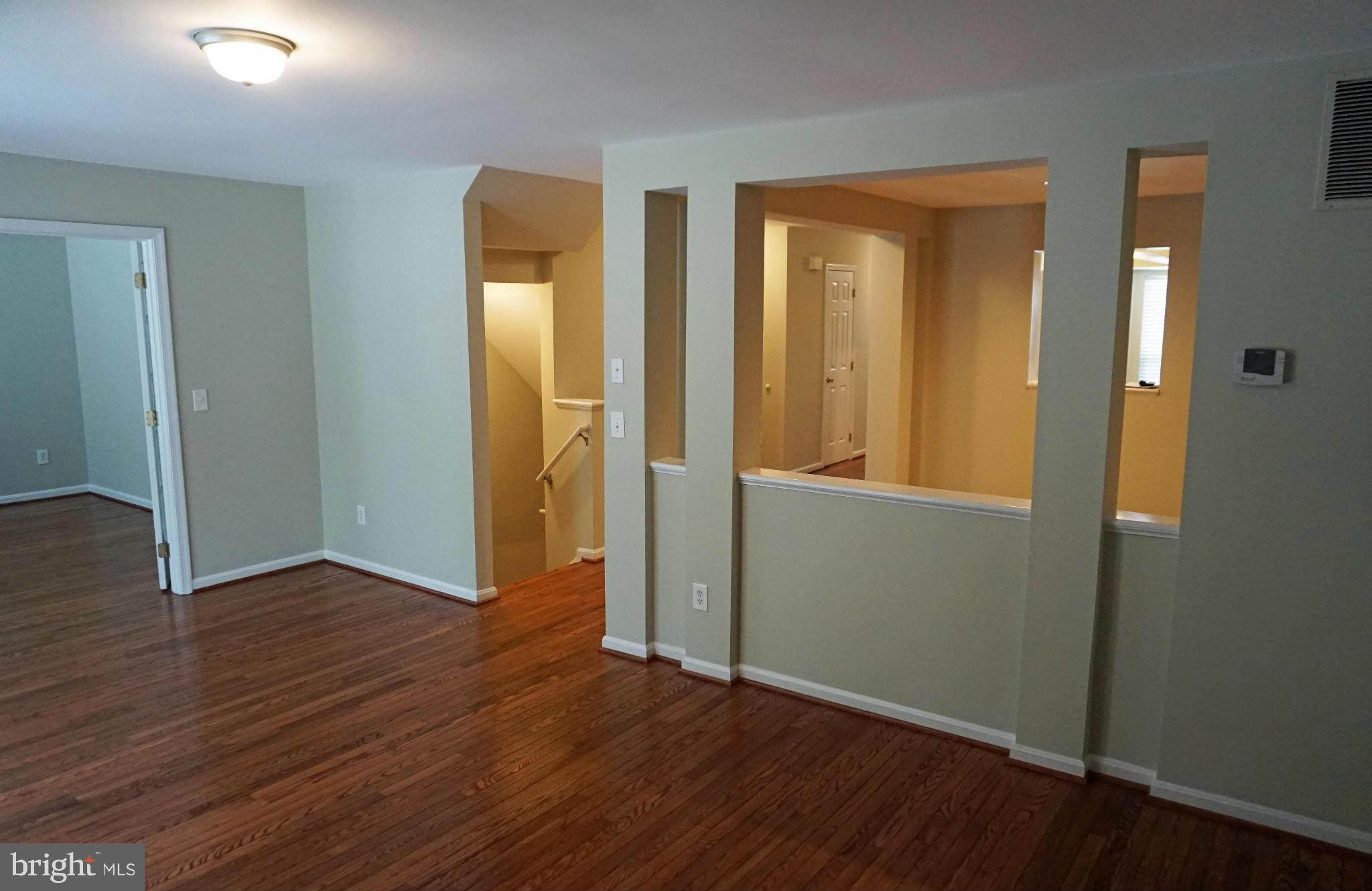 12058 Edgemere Circle Reston, VA 20190 - Photo 9 of 28 Family Room