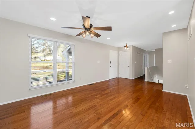 $2,200 | 818 Reinke Road, Ballwin, MO 63021