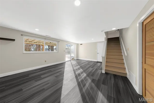 $2,200 | 818 Reinke Road, Ballwin, MO 63021