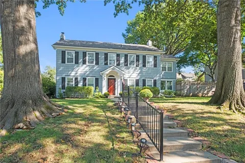 $890,000 | 5701 Central Street, Kansas City, MO 64113