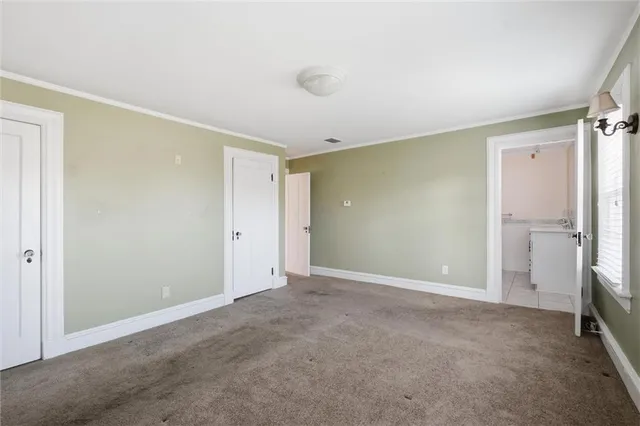 $890,000 | 5701 Central Street, Kansas City, MO 64113