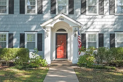 $890,000 | 5701 Central Street, Kansas City, MO 64113