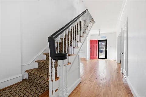 $890,000 | 5701 Central Street, Kansas City, MO 64113