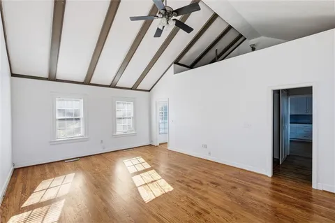 $890,000 | 5701 Central Street, Kansas City, MO 64113