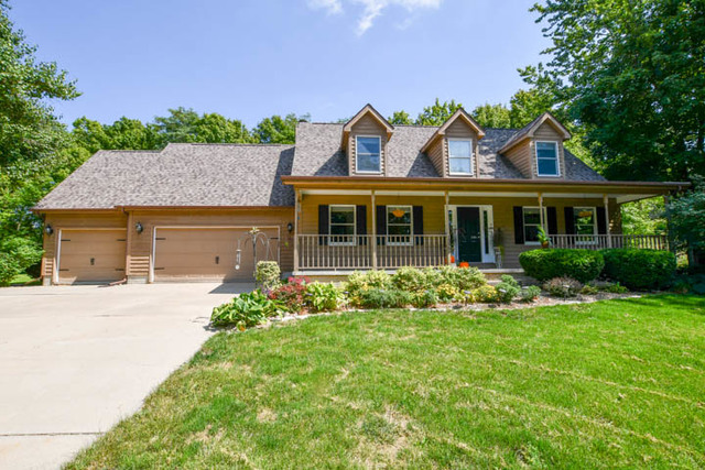 13959 Deer Ridge Road Bloomington, IL 61705 - Photo 1 of 31
