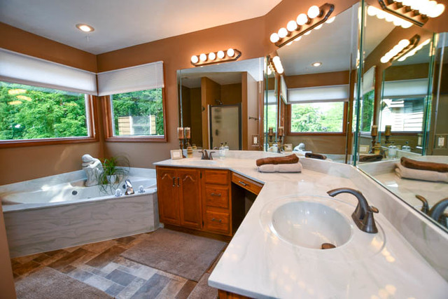 13959 Deer Ridge Road Bloomington, IL 61705 - Photo 21 of 31
