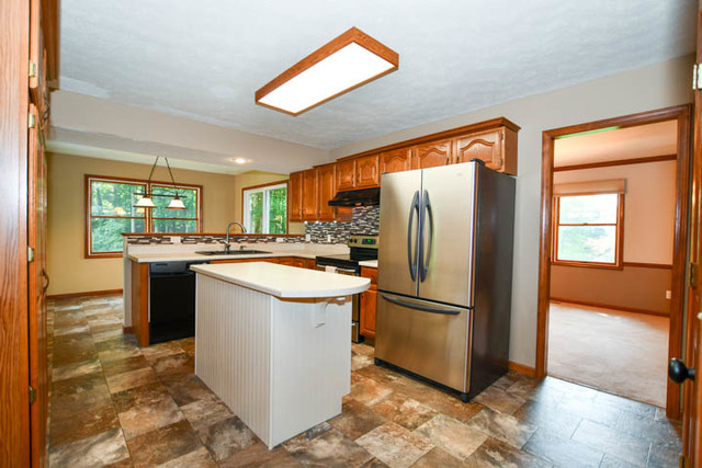 13959 Deer Ridge Road Bloomington, IL 61705 - Photo 7 of 31
