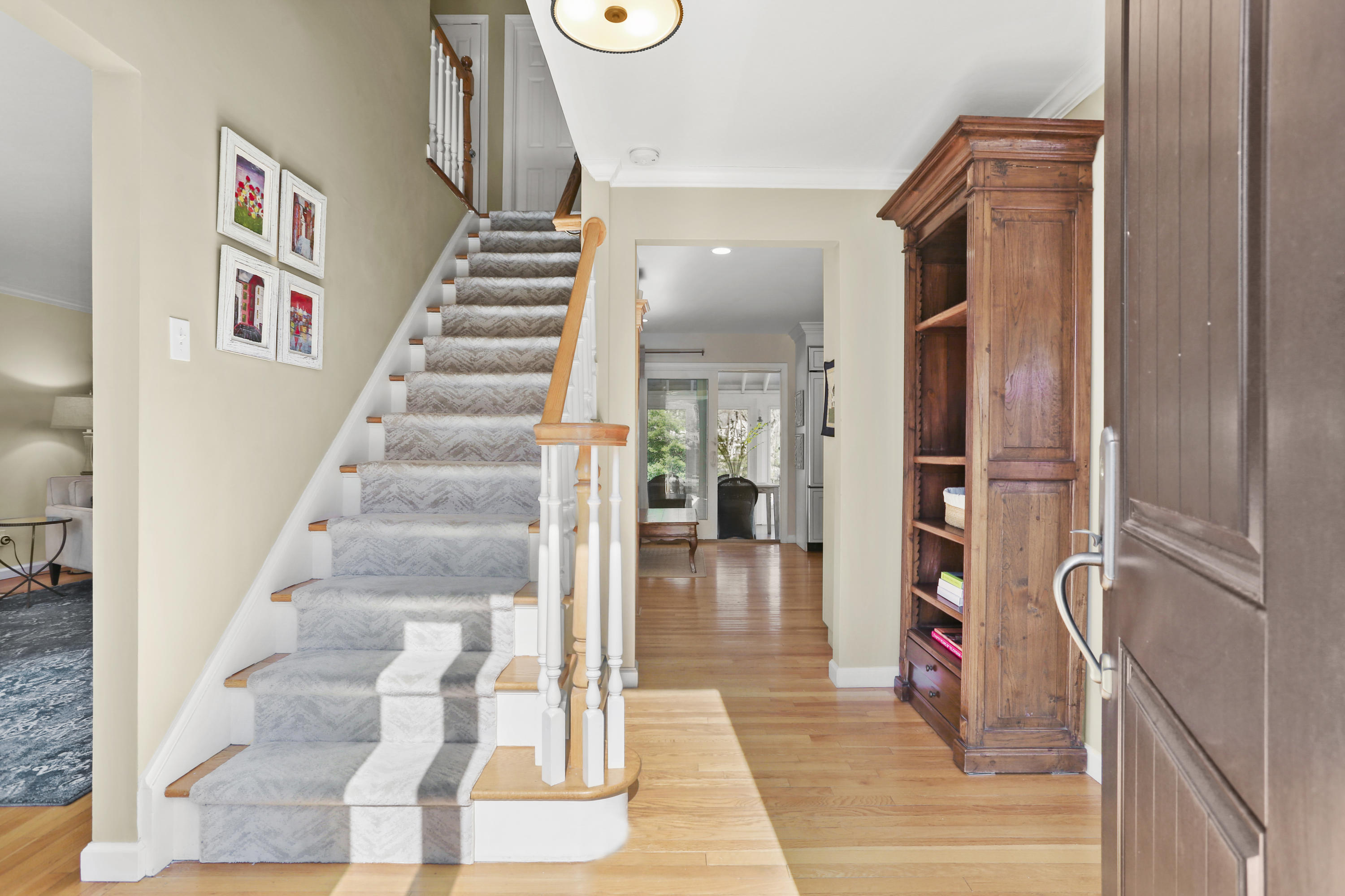 140 Farm Road New Canaan, CT 06840 - Photo 4 of 39 Front Entry straight out to Screen porch