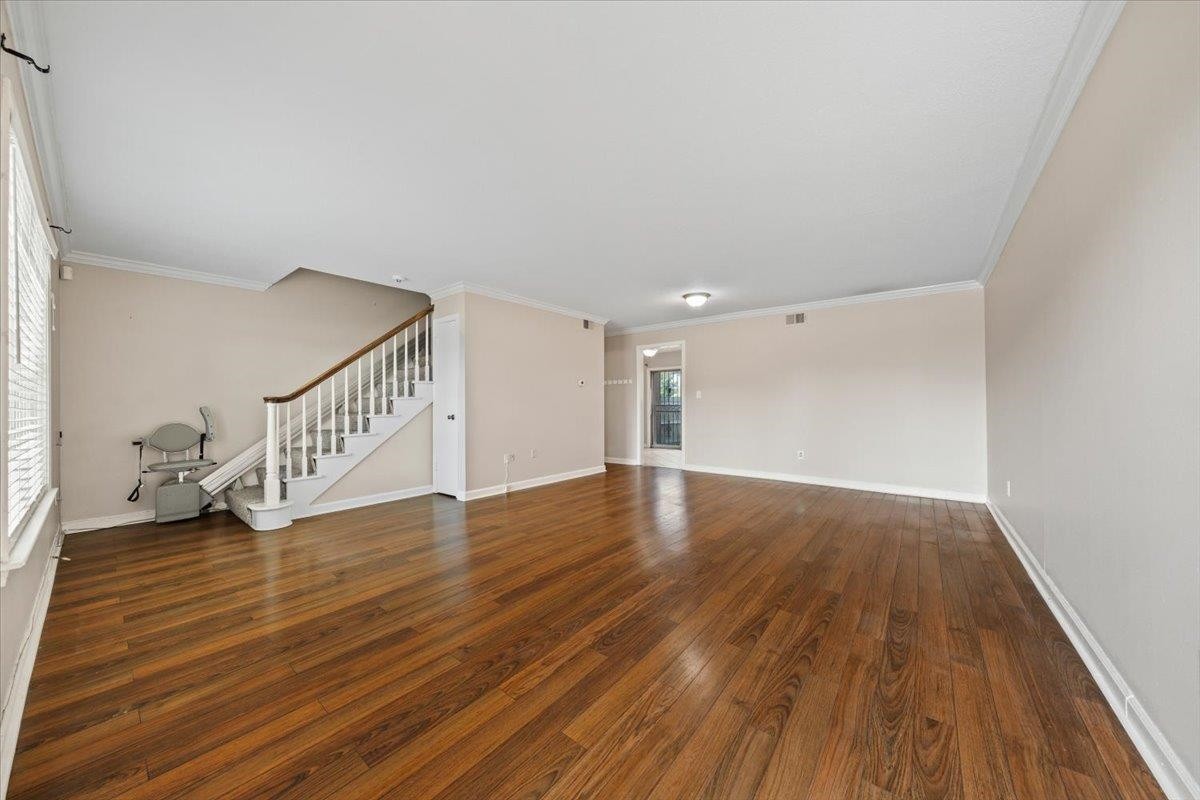 5696 Quince Road, Unit 3 Memphis, TN 38119 - Photo 2 of 31 Gallery Image 2