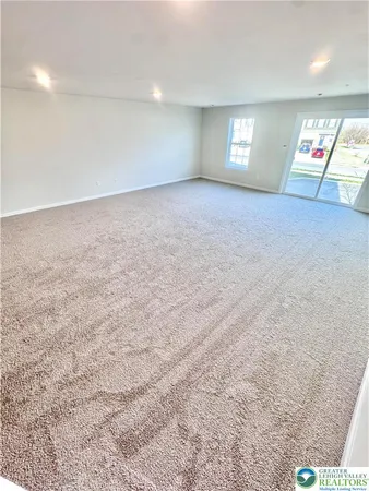 $3,200 | 1077 Meadowlark Drive, Fogelsville, PA 18051