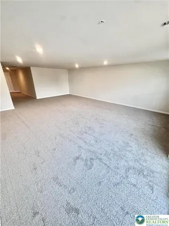 $3,200 | 1077 Meadowlark Drive, Fogelsville, PA 18051