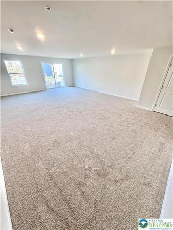 $3,200 | 1077 Meadowlark Drive, Fogelsville, PA 18051