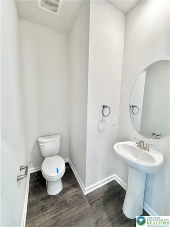 $3,200 | 1077 Meadowlark Drive, Fogelsville, PA 18051