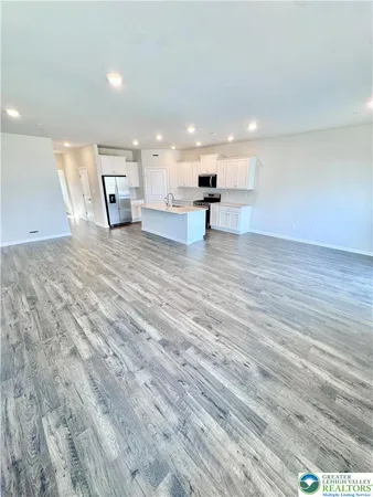 $3,200 | 1077 Meadowlark Drive, Fogelsville, PA 18051