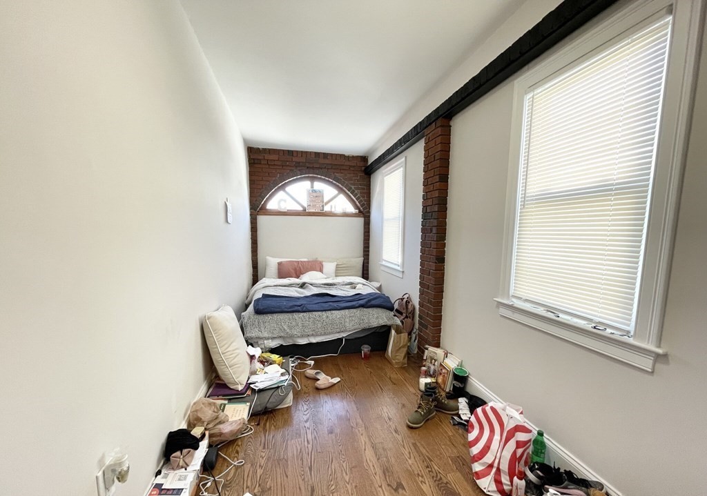 32 Sumner Street, Unit 1 Boston, MA 02125 - Photo 11 of 14